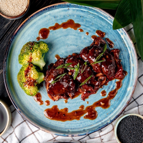 top-view-roasted-chicken-with-sweet-sour-sauce-broccoli-plate-wooden-surface
                                        